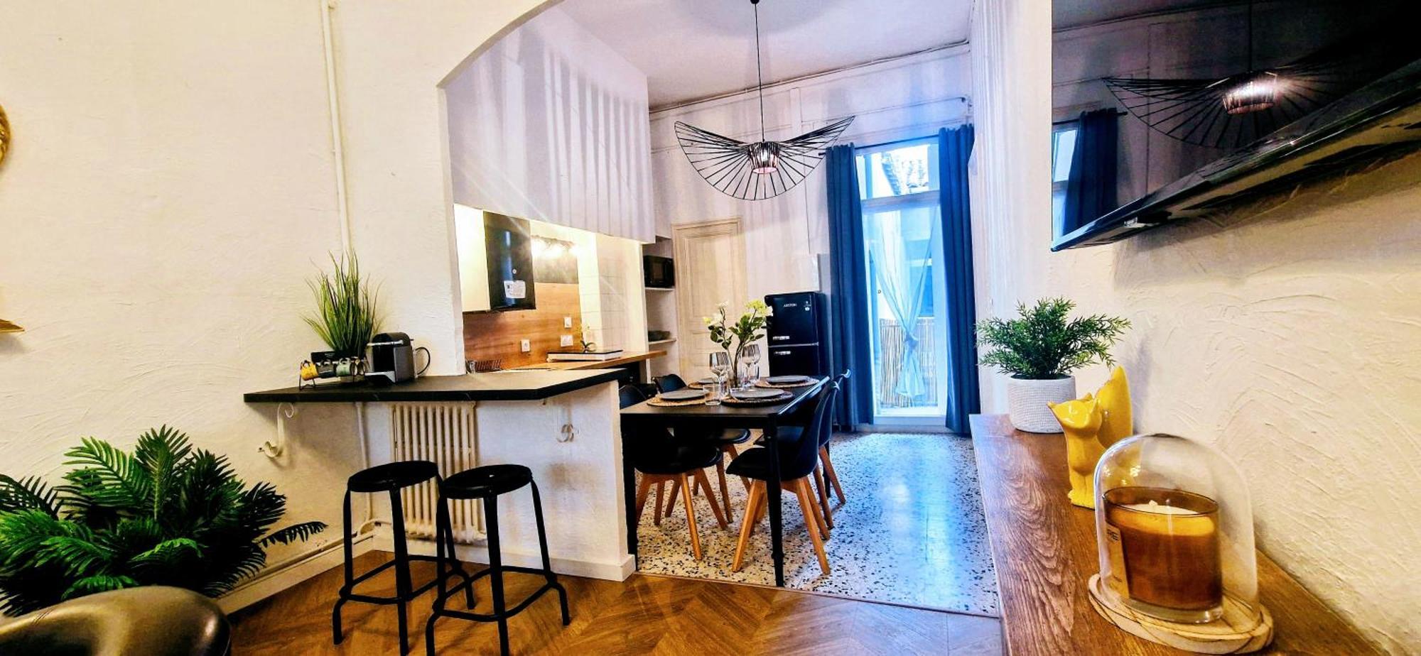 Le Parc2 Authentique, Coeur De Ville, Proximite Parking, Climatise Appartement Sète